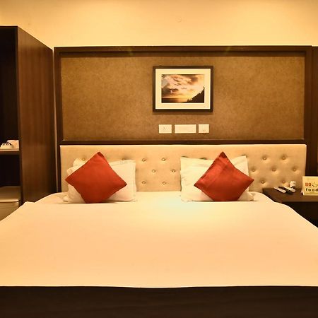 Casa Broadway-A Boutique Hotel Kalküta Dış mekan fotoğraf