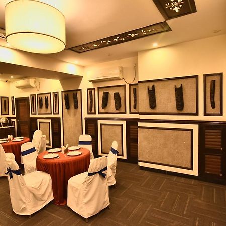 Casa Broadway-A Boutique Hotel Kalküta Dış mekan fotoğraf
