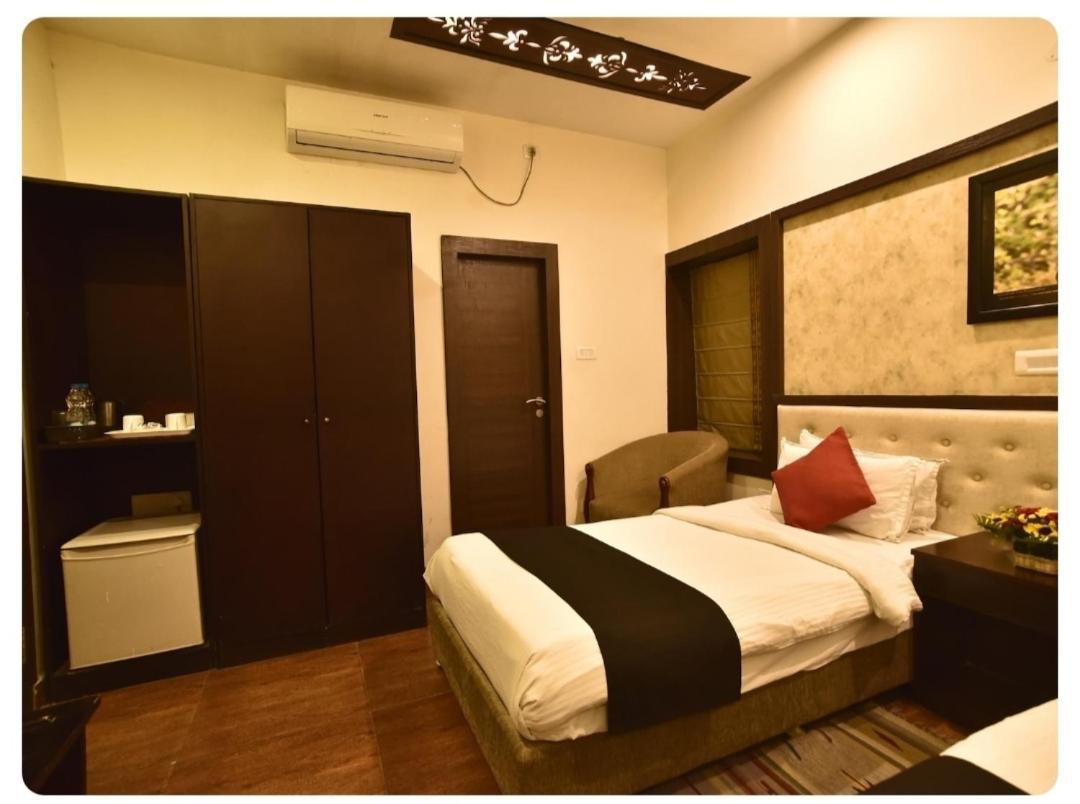 Casa Broadway-A Boutique Hotel Kalküta Dış mekan fotoğraf
